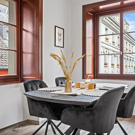 A&y Lakehouse Golden Swan Appartement